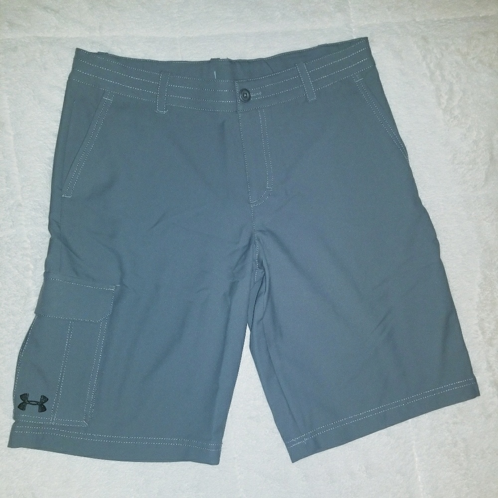 Boys grey under armour golf shorts